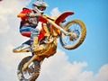 Mäng Hull võimatu trikk Bmm Bike Racing Stunt  Internetis