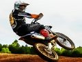 Mäng Dirtbike Racing trikid  Internetis