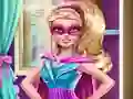 Mäng Superhero Doll Closet Internetis