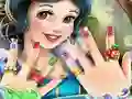 Mäng Snow White Nails Internetis