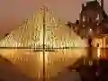 Mäng Glass Pyramid Jigsaw Internetis