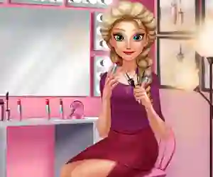 Mäng Ice Queen Makeover Time Internetis