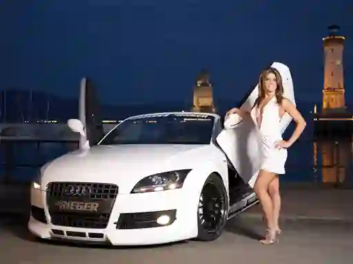 Mäng Miss Tuning Show Girls Internetis
