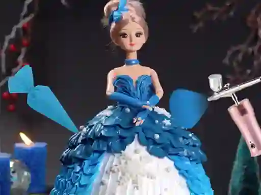 Mäng Icing On Doll Cake Internetis