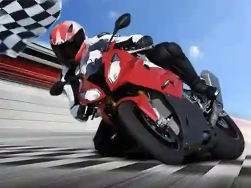 Mäng Real Bike Racing Internetis