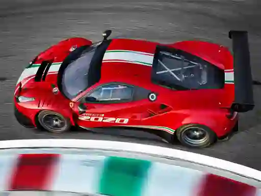 Mäng Ferrari 488 GT3 Evo Internetis
