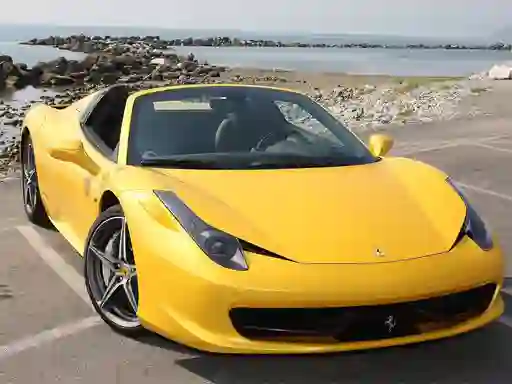 Mäng Ferrari 458 Spider Slide Internetis