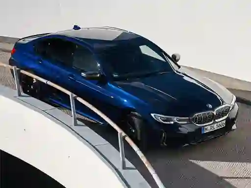 Mäng BMW M340i Xdrive Internetis