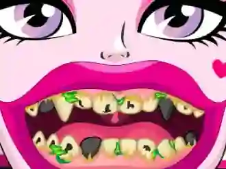 Mäng Draculaura Bad Teeth Internetis