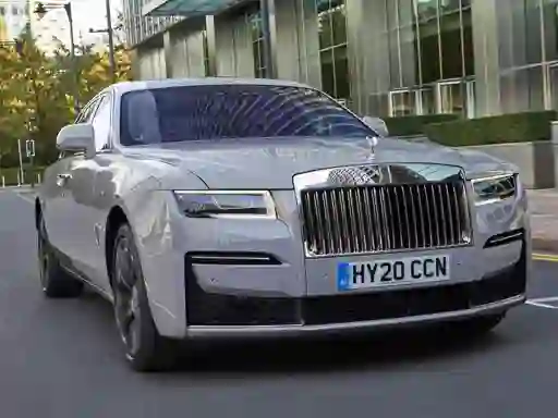Mäng Rolls-Roycs Ghost Slide Internetis