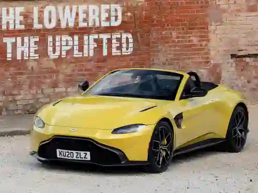 Mäng Aston Martin Vantage Roadster Internetis